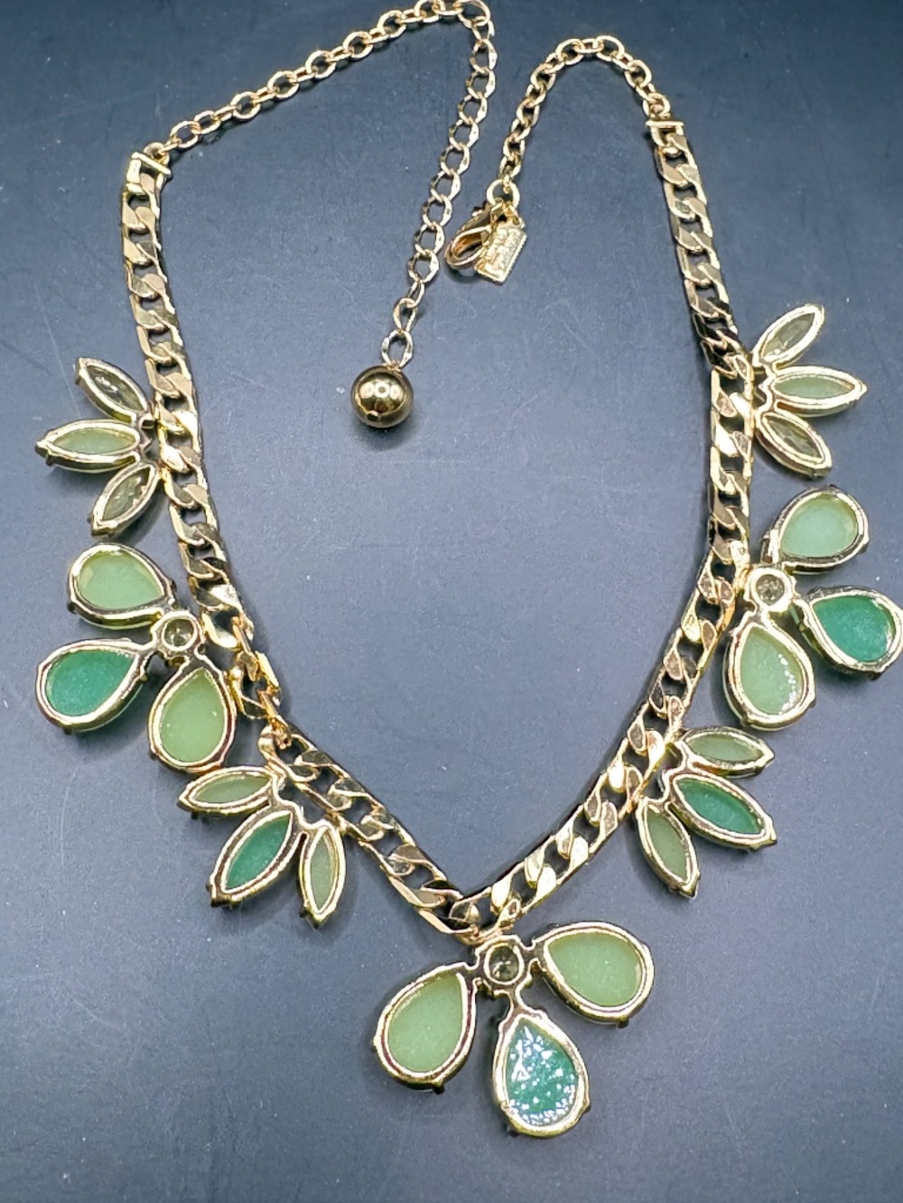 Kate Spade Garden of Paradise Green Crystal Gold Plated Necklace 17" - Picture 2 of 8